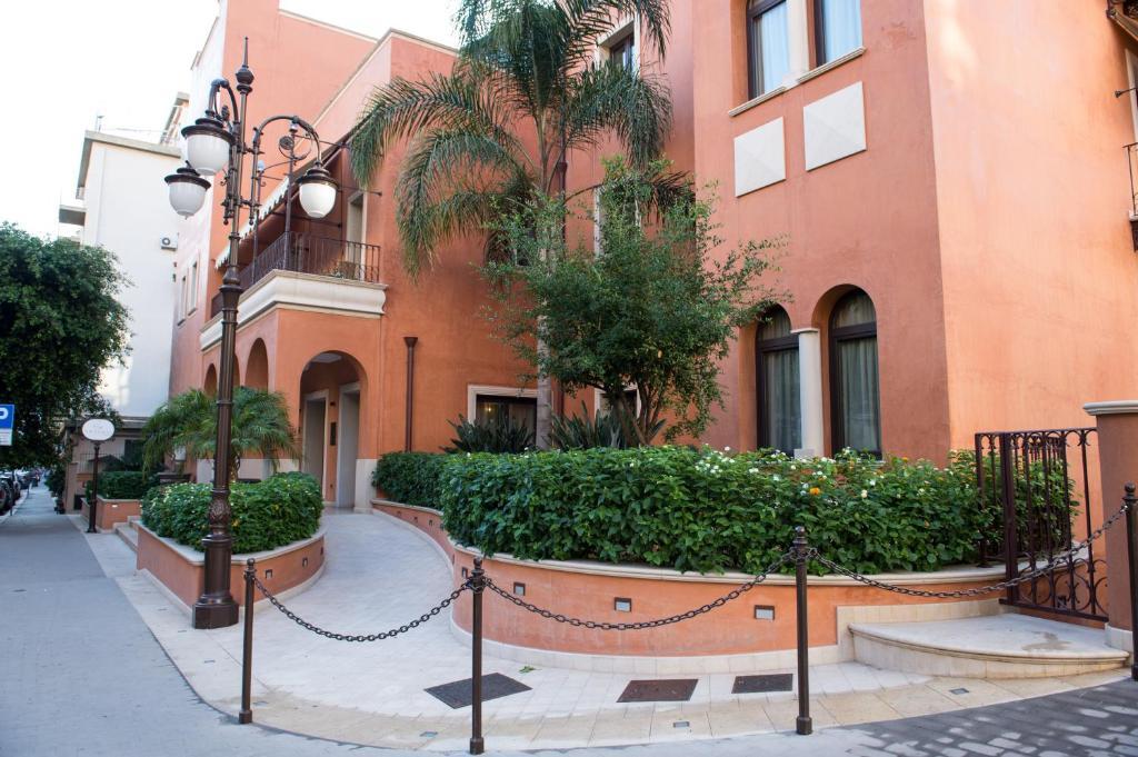 Artemis Hotel Cefalu Exterior photo